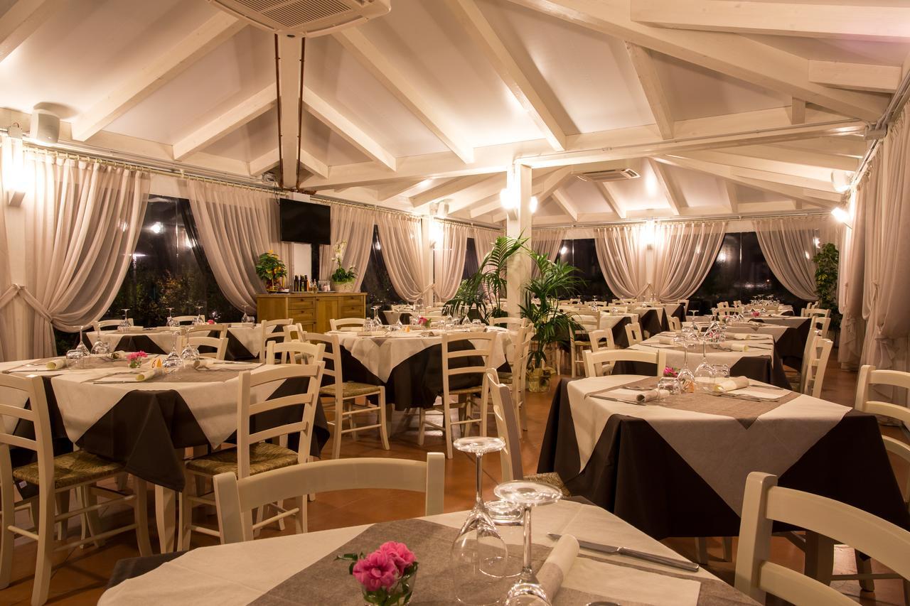 Locanda Borgognina Lucrezia Zewnętrze zdjęcie