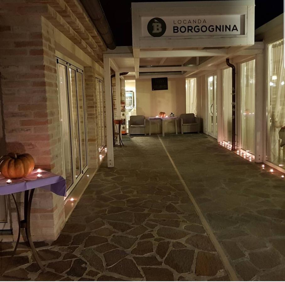 Locanda Borgognina Lucrezia Zewnętrze zdjęcie