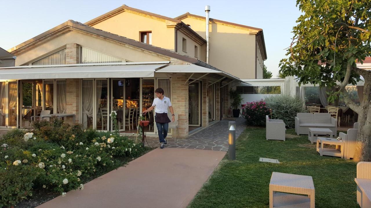 Locanda Borgognina Lucrezia Zewnętrze zdjęcie