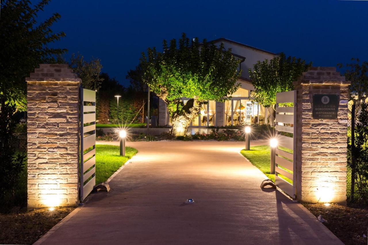 Locanda Borgognina Lucrezia Zewnętrze zdjęcie